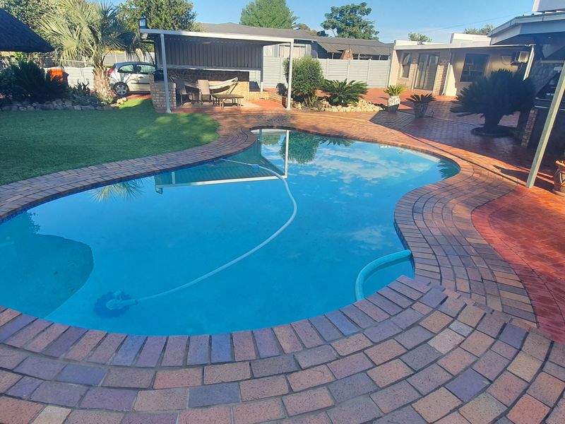 Beautiful home plus 2 flatletts - Photo 5