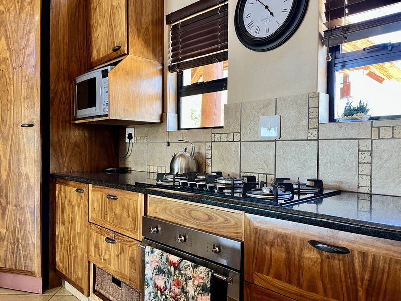 !!! 12.5% Share / 6x Weeks per annum!!! in Property situated on Zebula Golf Estate & Spa. - Photo 9