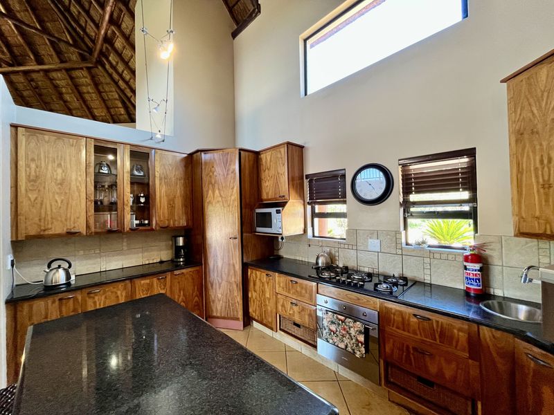!!! 12.5% Share / 6x Weeks per annum!!! in Property situated on Zebula Golf Estate & Spa. - Photo 8