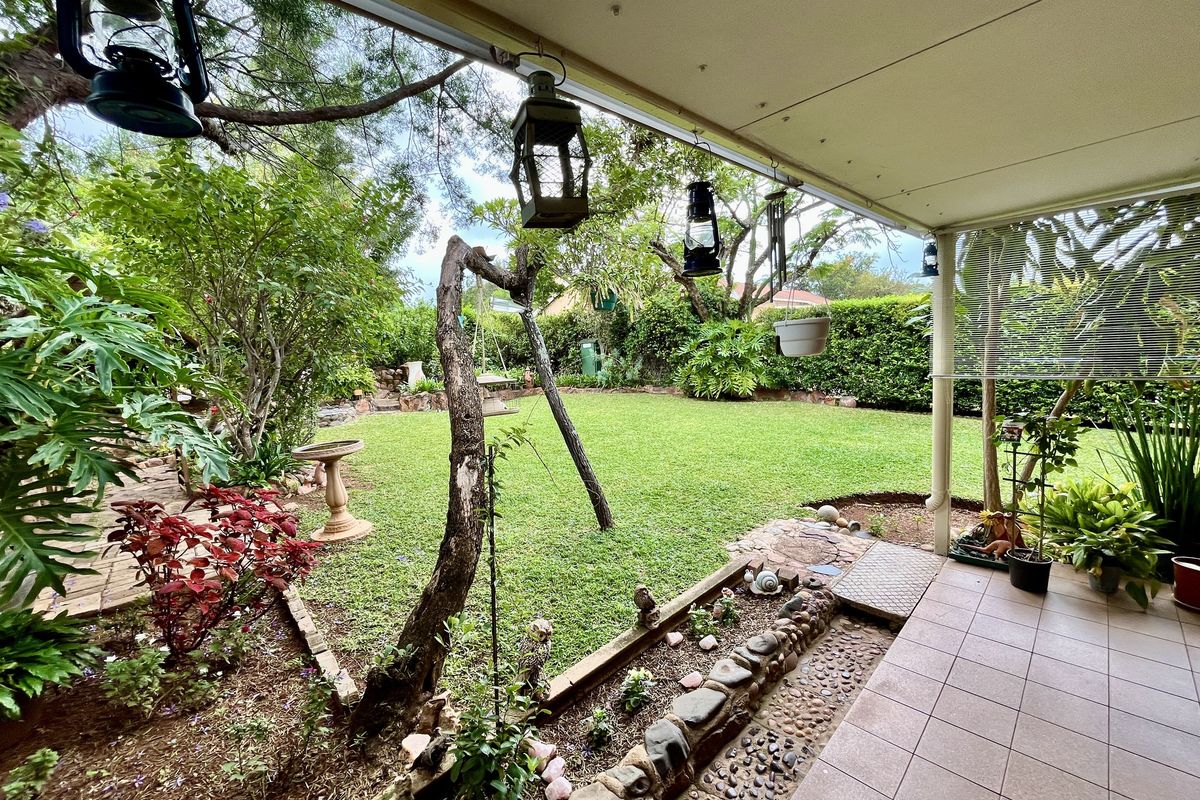 Elegant & Affordable 2x Bedroom Home in Secure Renaissance Retirement Village - Photo 4