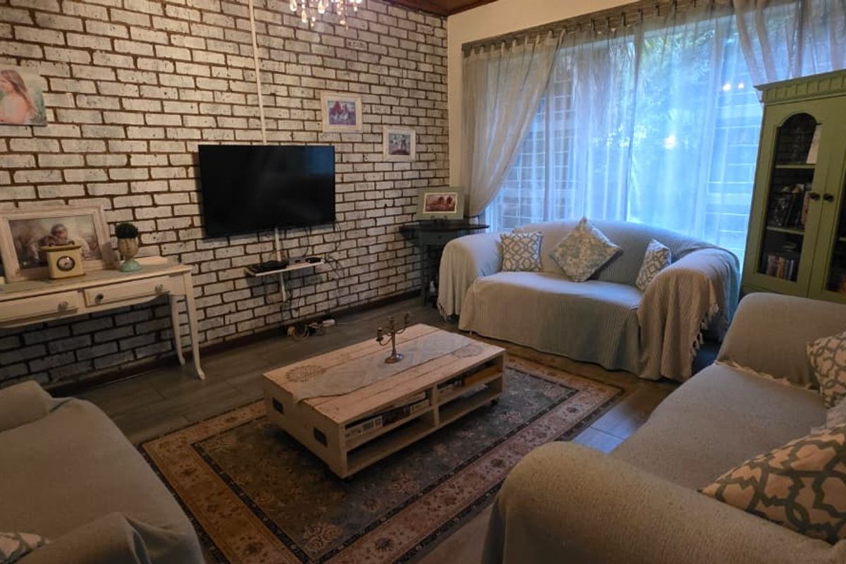 Exclusive Sole Mandate | Prime SE3 Location – Opposite Emfuleni Primary - Photo 3