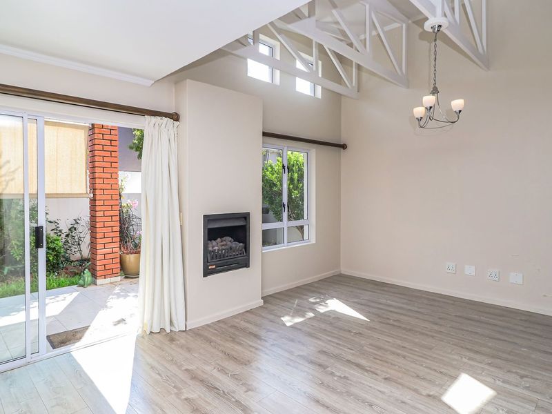 2 Bedroomed home in a beautiful Retirement Lifestyle Estate in Broadacres. - Photo 4