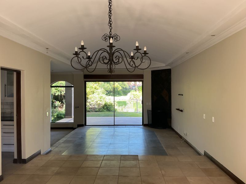 A beautifully renovated home with stunning inland dam views. - Photo 10