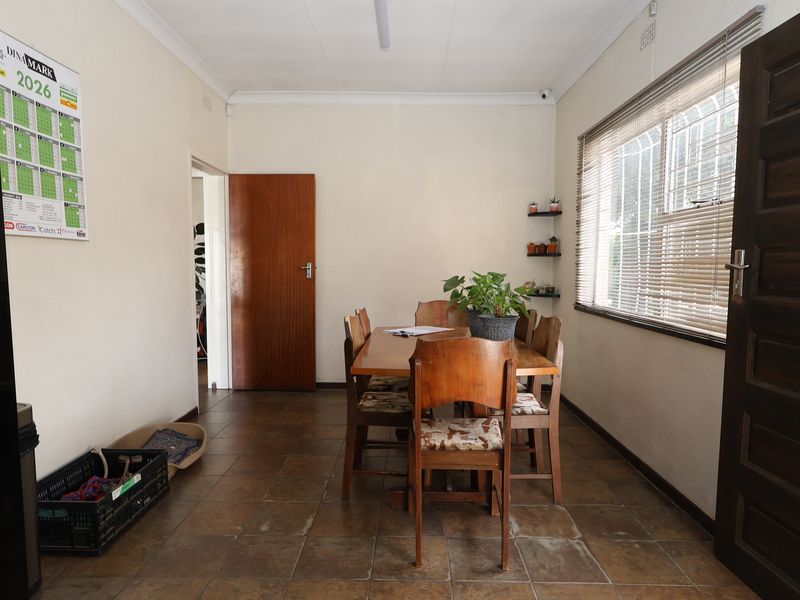 Spacious & Neat Home with a Large Garden and Room to Grow - Photo 10