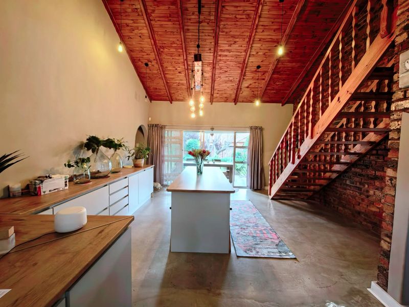 Face Brick Property for Sale: Vaalpark - Photo 2