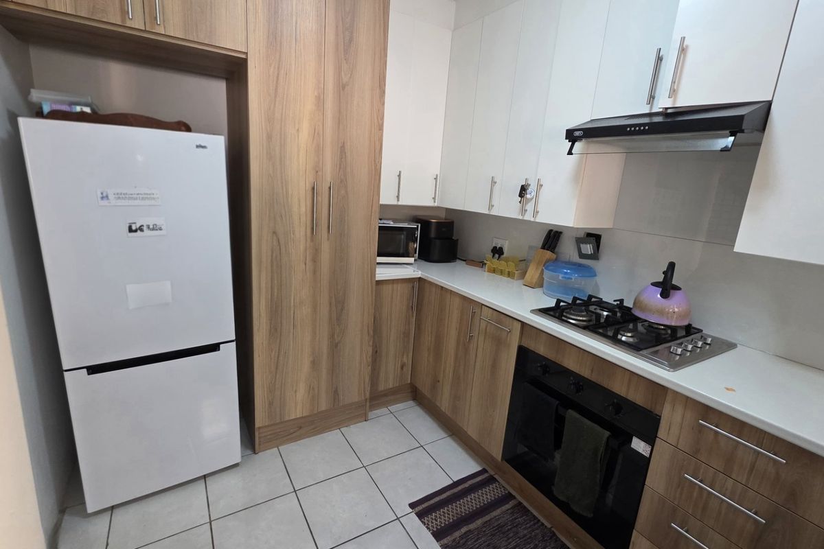 Duplex For Sale In Pretoria - Photo 4