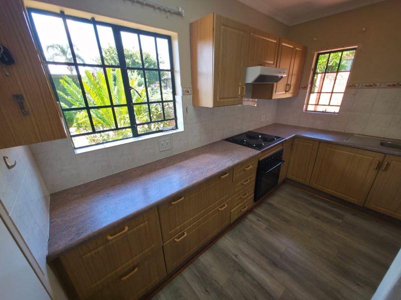 Well Located Full Title Home Magalieskruin - Photo 9