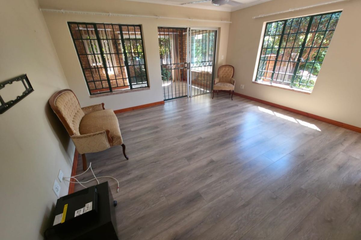 Well Located Full Title Home Magalieskruin - Photo 4