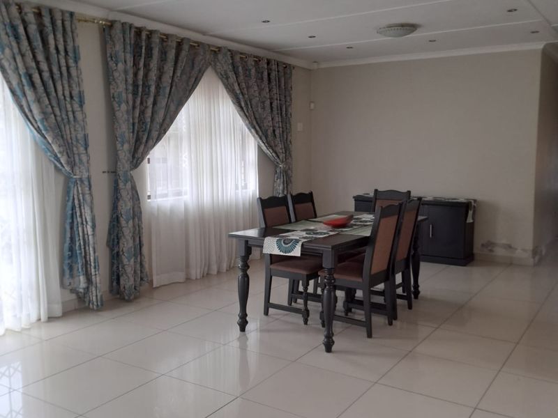 House For Sale In Richards Bay - Photo 4