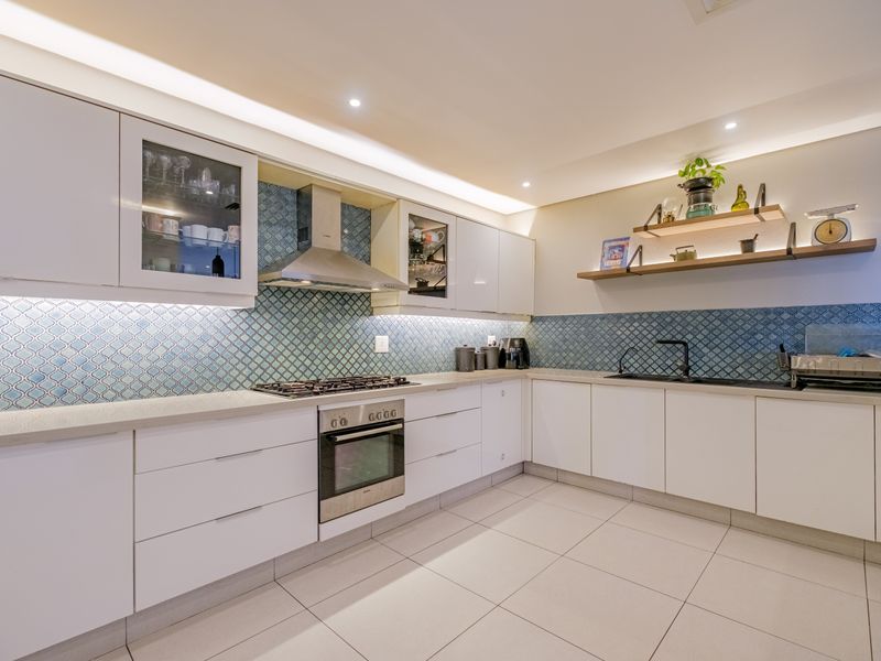 Ultra-Modern 4-Bedroom Sea-View Apartment with Private Pool | Simbithi Eco Estate, Ballito - Photo 4