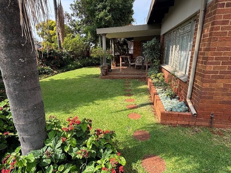 Spacious Family Home In Quiet Culdesac - Photo 6