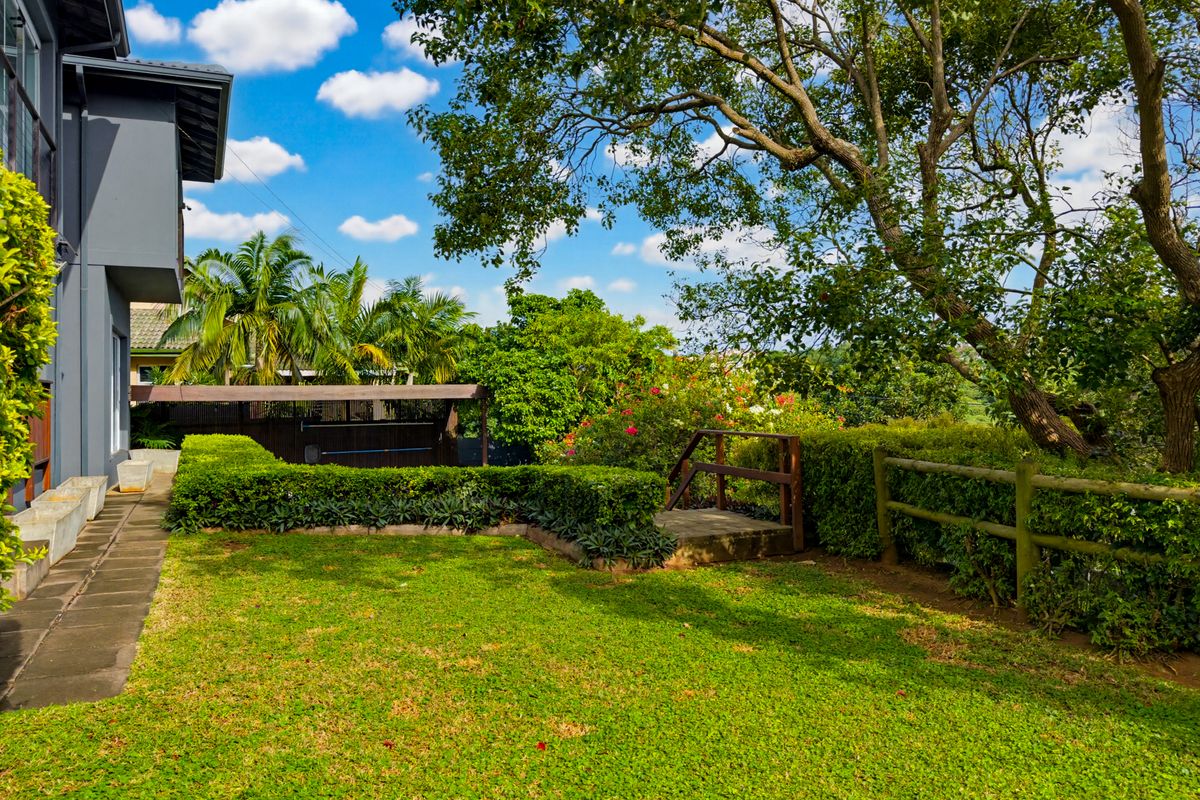 Private Garden Cottage in a Quiet, Established Neighborhood - Photo 5