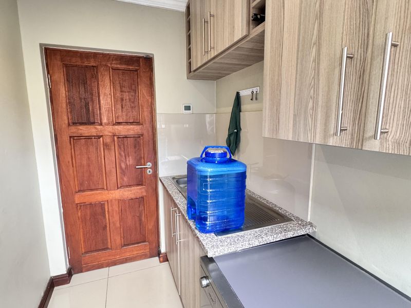 Sole Mandate | Stylish & Secure 3-Bedroom Home in Ben Fleur - Photo 7