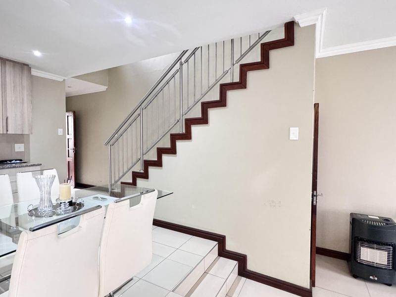 Sole Mandate | Stylish & Secure 3-Bedroom Home in Ben Fleur - Photo 9