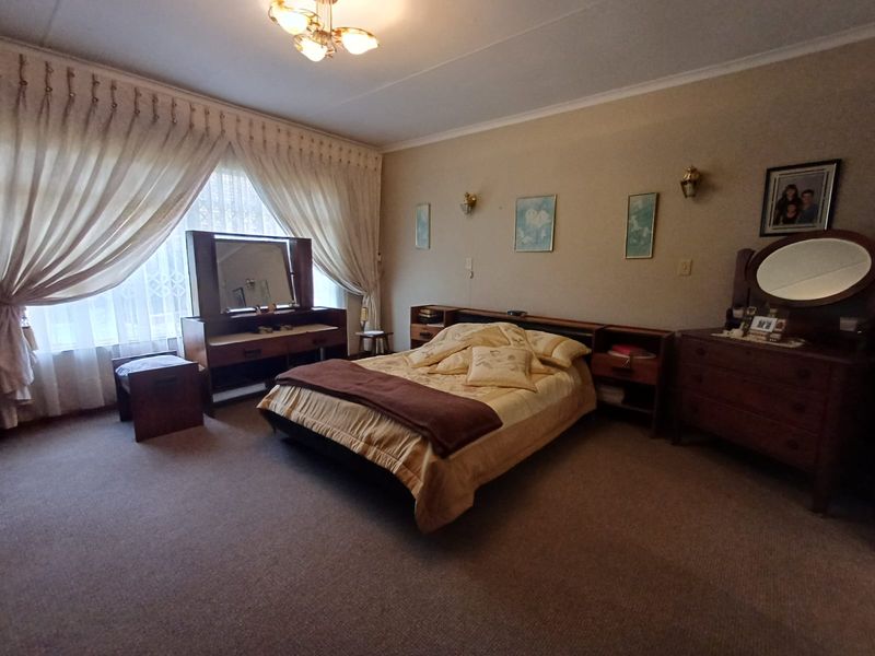 Perfect & Unbelievable Buy in SE 3. - Photo 3