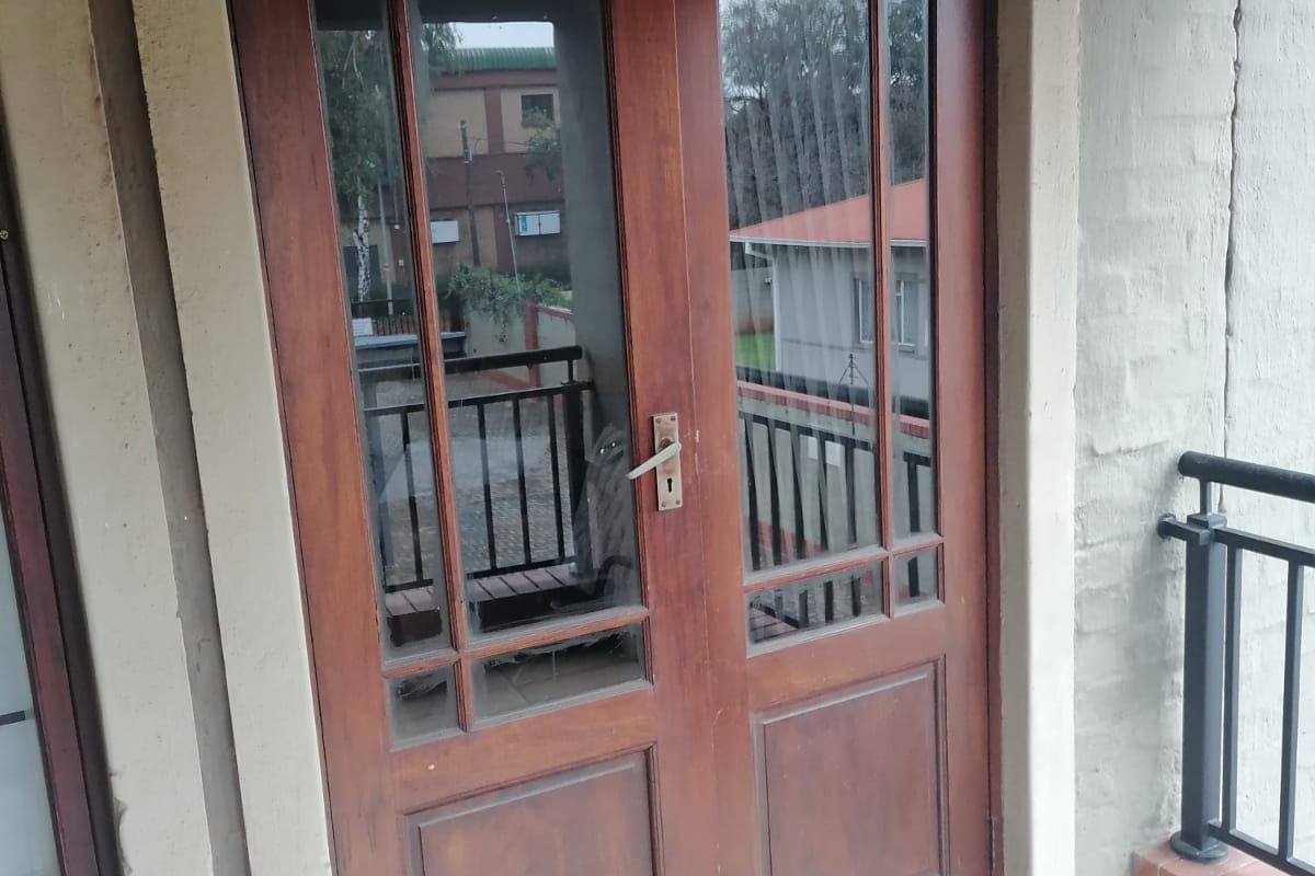 2 Bedroom Apartment to Rent in Dalview - Photo 2