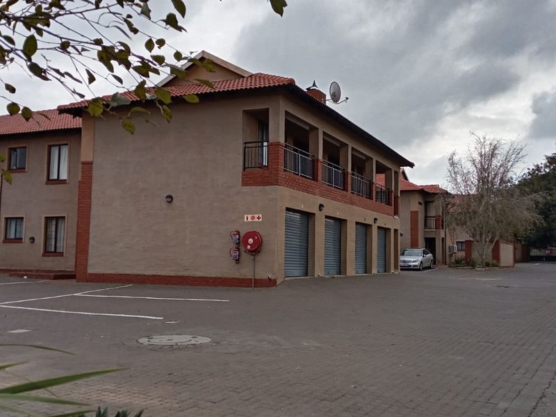 1 Bedroom Units – Ground Floor & Top Floor | Morris Lane, Kenleaf, Brakpan  Secure Complex - Photo 5