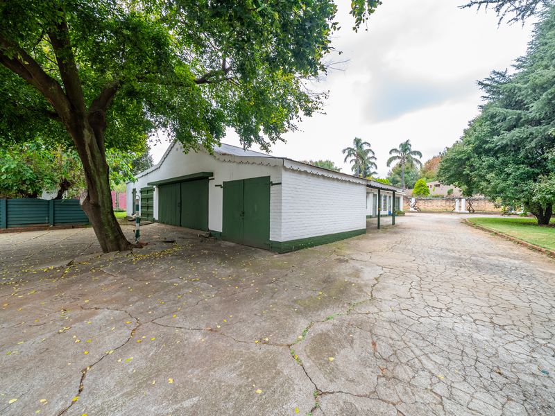 Luxury Cape Dutch Homestead | Prime Guesthouse Opportunity in Sonneveld, Brakpan - Photo 8