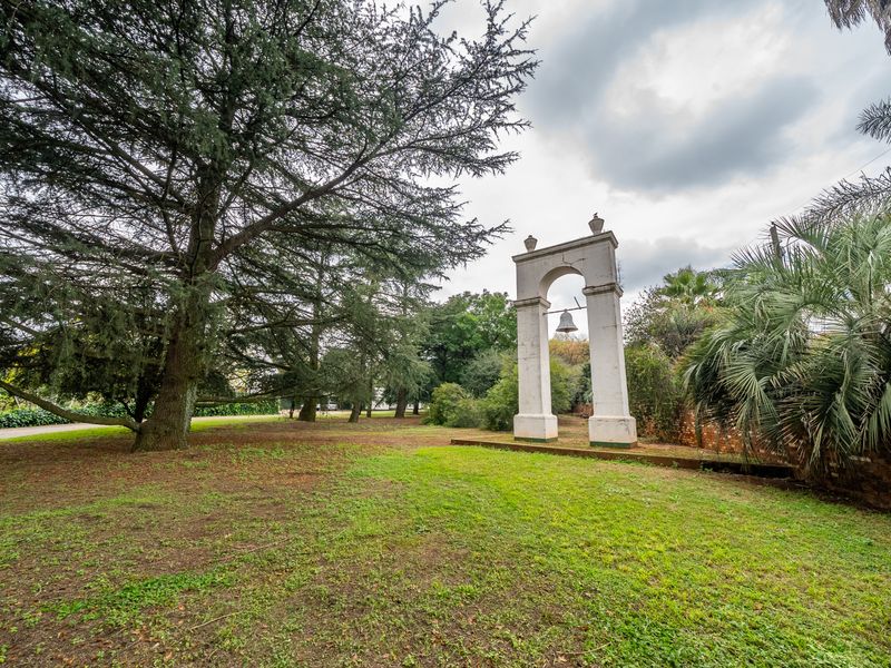 Luxury Cape Dutch Homestead | Prime Guesthouse Opportunity in Sonneveld, Brakpan - Photo 4