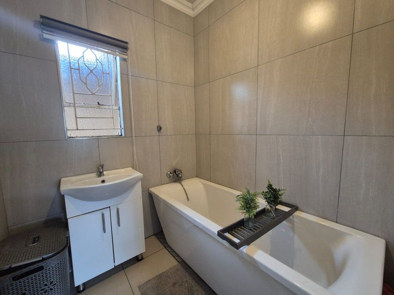 !HIGH-YIELD INVESTMENT OPPORTUNITY! - Photo 5