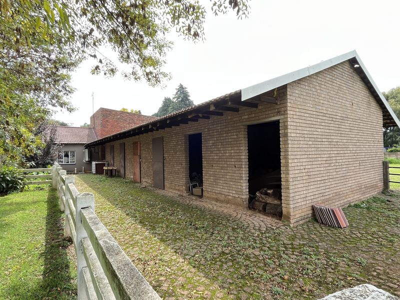 Smallholding offering everything with Indoor Arena or workshop for Sale in Bredell - Photo 9