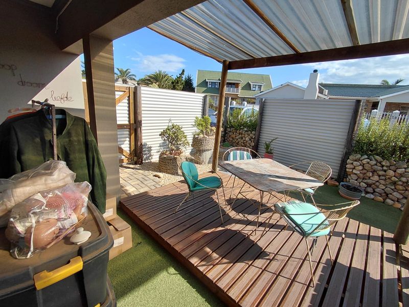 HIDDEN GEM IN C-PLACE - Photo 3