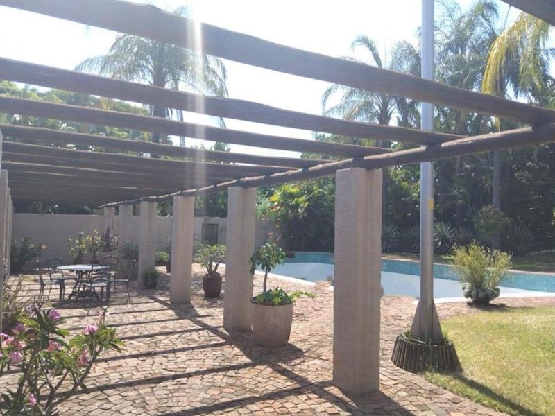 Exceptional full title  3 bedroom family home - Photo 2
