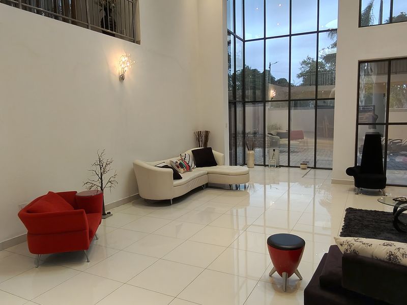 Freehold For Sale In Pinetown - Photo 5