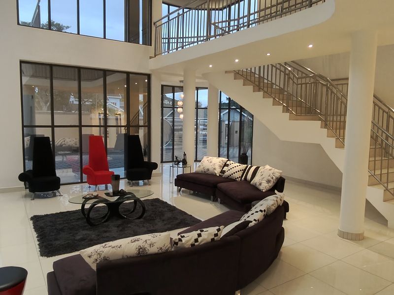 Freehold For Sale In Pinetown - Photo 4