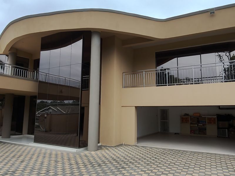 Freehold For Sale In Pinetown - Photo 7