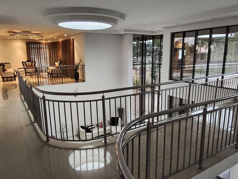 Freehold For Sale In Pinetown - Photo 6