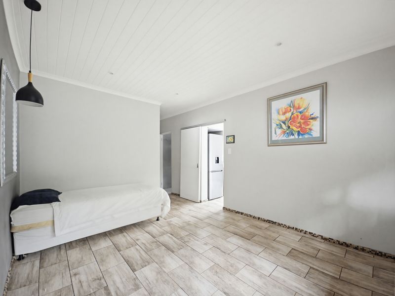 Prime Investment Opportunity that needs TLC - Ideal for Airbnb or Boutique Guesthouse Ballito - Photo 7