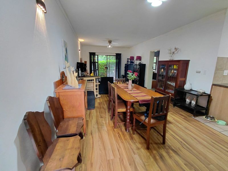 Charming well-maintained 1-bedroom Townhouse - Photo 5