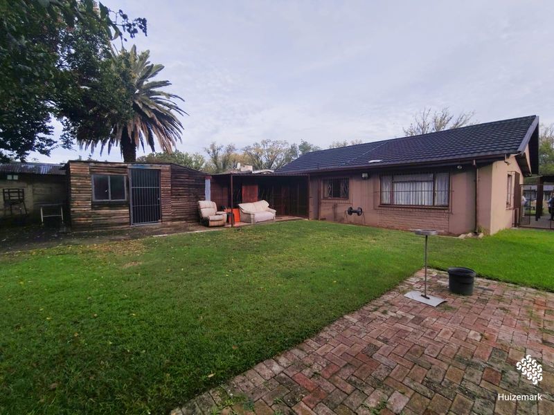 Charming Family Home for Rent in Sasolburg - Photo 9