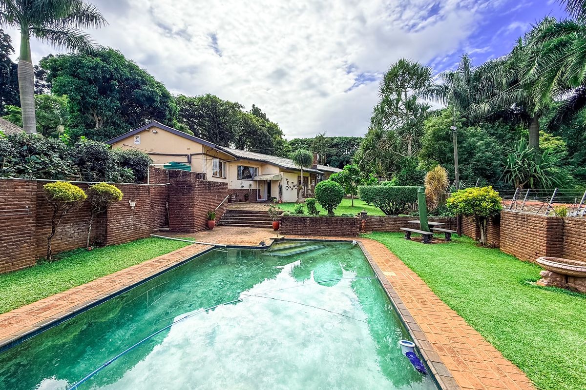 Compelling investment opportunity in a peaceful, well-located area - Photo 2
