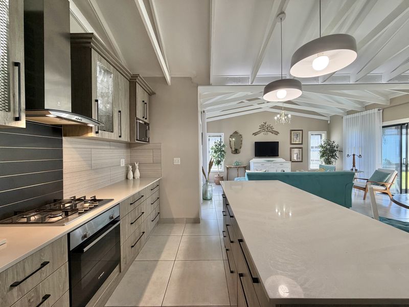 Family Home in Fountains Estate - Photo 9
