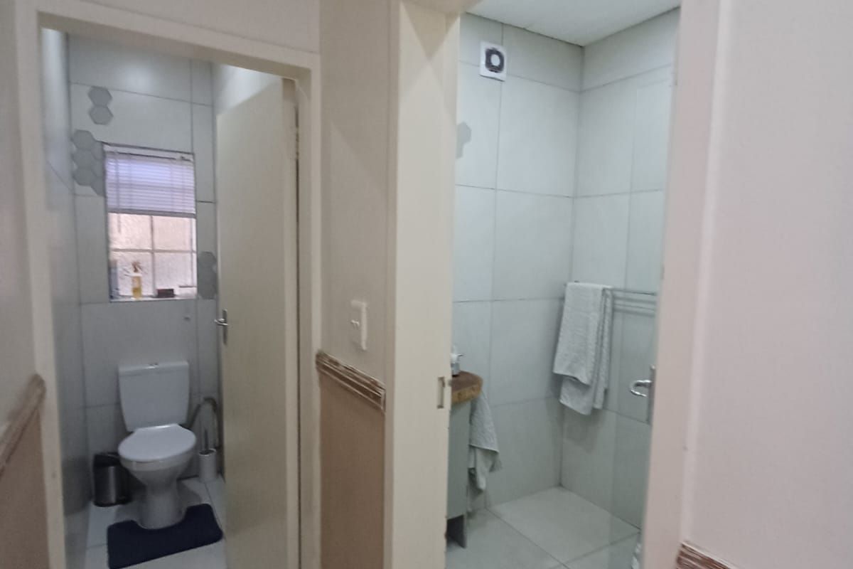 Ideal For 1st time Home Buyers Or Investors - Photo 2