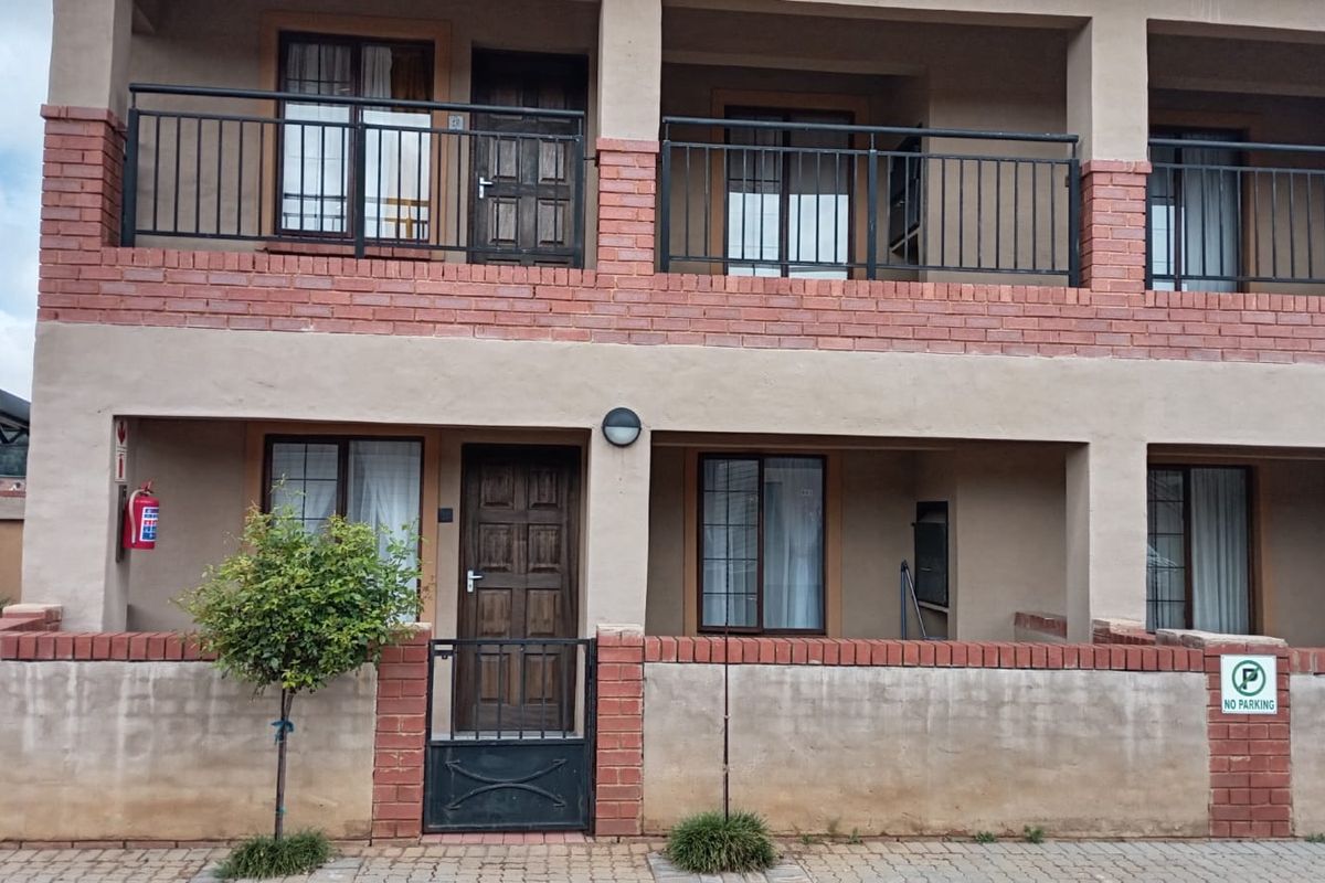 2 BEDROOM, 2 BATHROOM, PET FRIENDLY,GROUND FLOOR UNIT NEAT SECURE COMPLEX KENLEAF - Photo 3