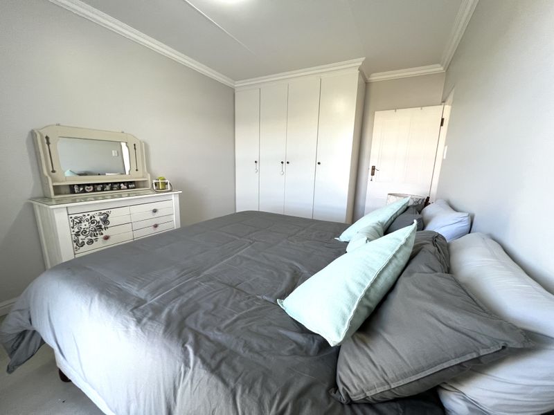 Corner Family Home in Secure Lifestyle Estate - Photo 10