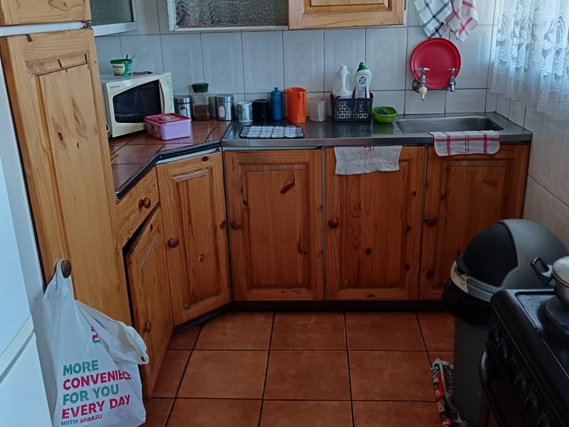 Apartment for Sale - Ideal for First time Buyers or investors - Photo 6