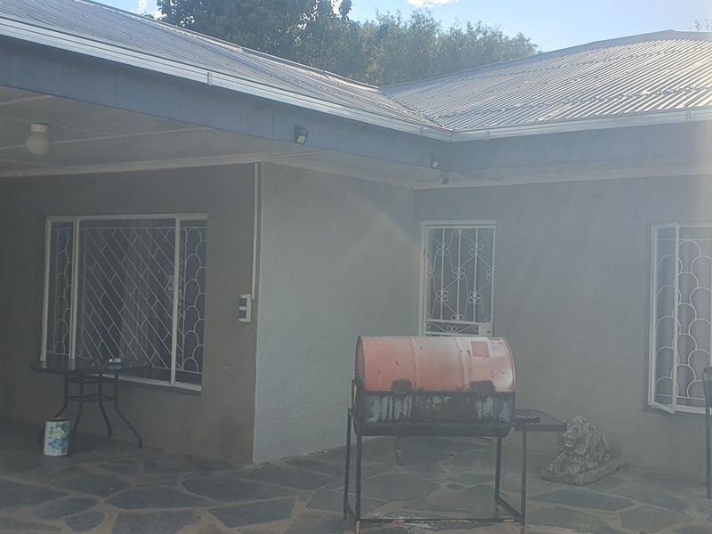 Beautiful home in Rensburg Heidelberg - Photo 4