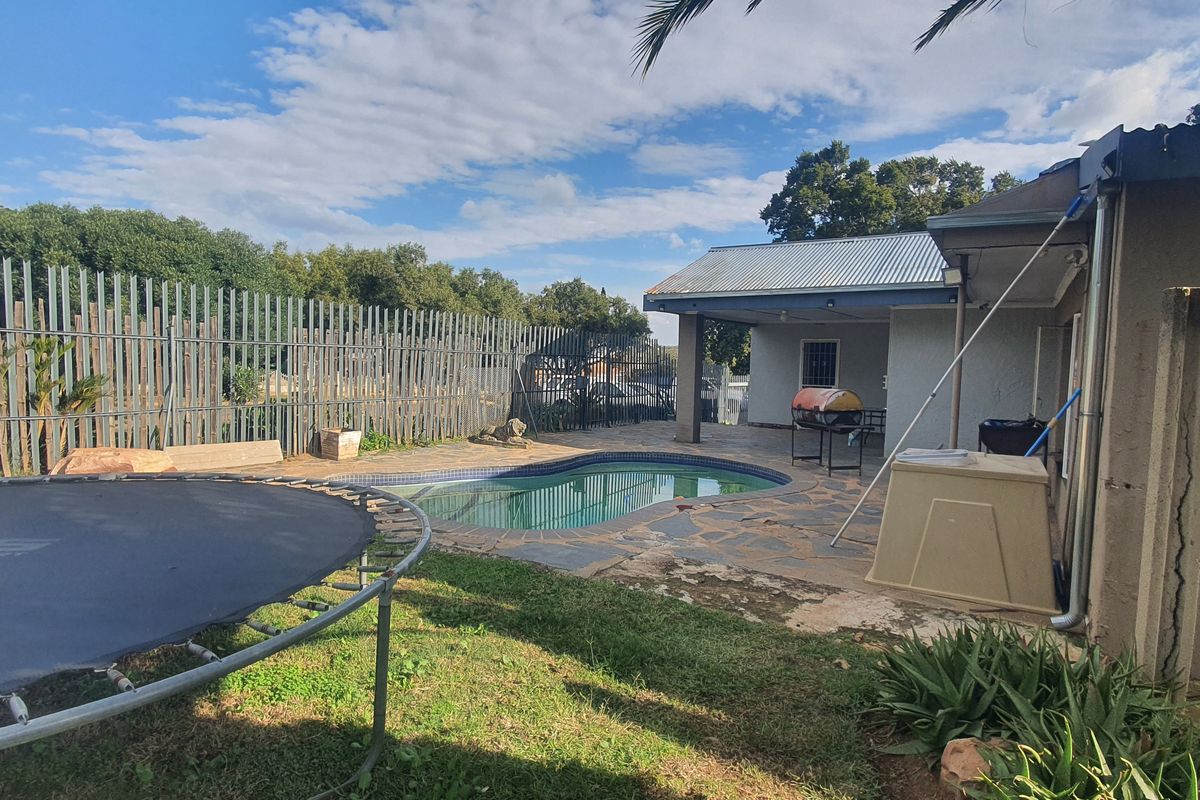 Beautiful home in Rensburg Heidelberg - Photo 2