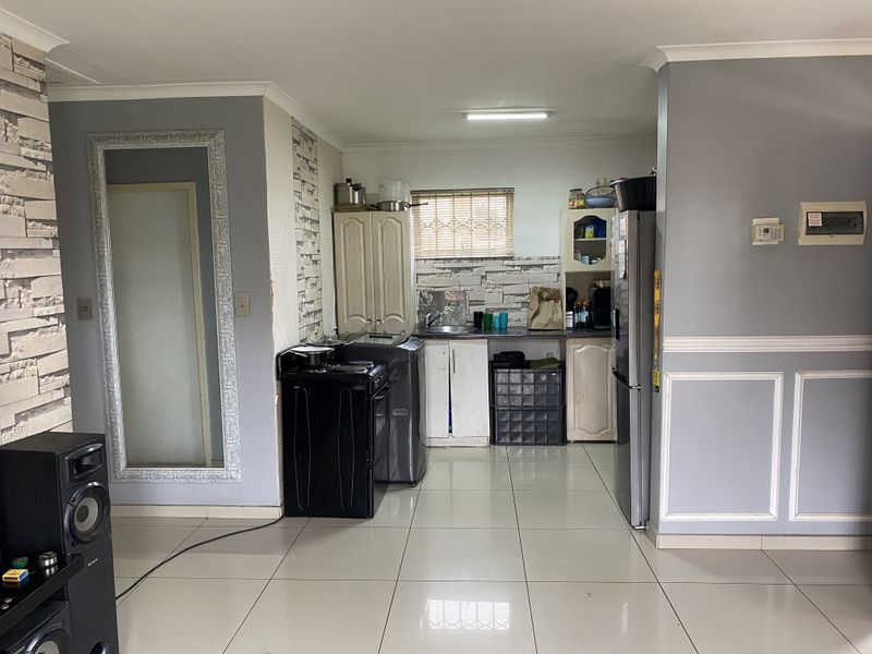 2 Bedroom House in Rynfield AH - Photo 9