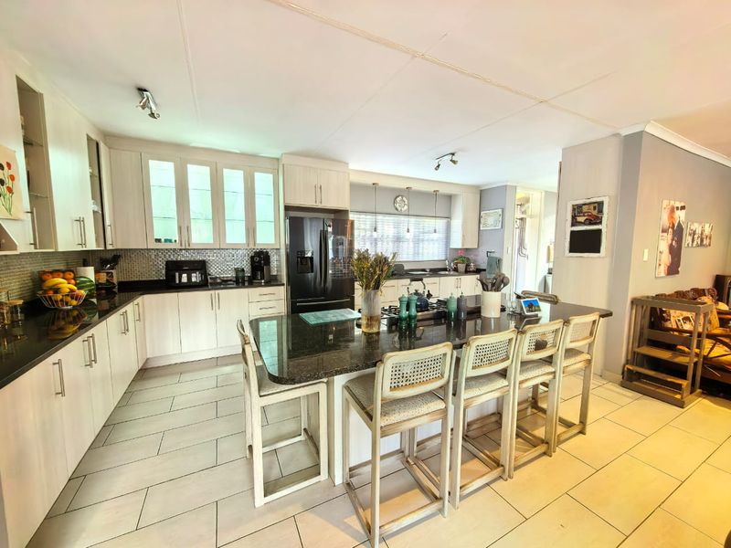Stunning property for sale in Sasolburg in a prime area - Photo 2