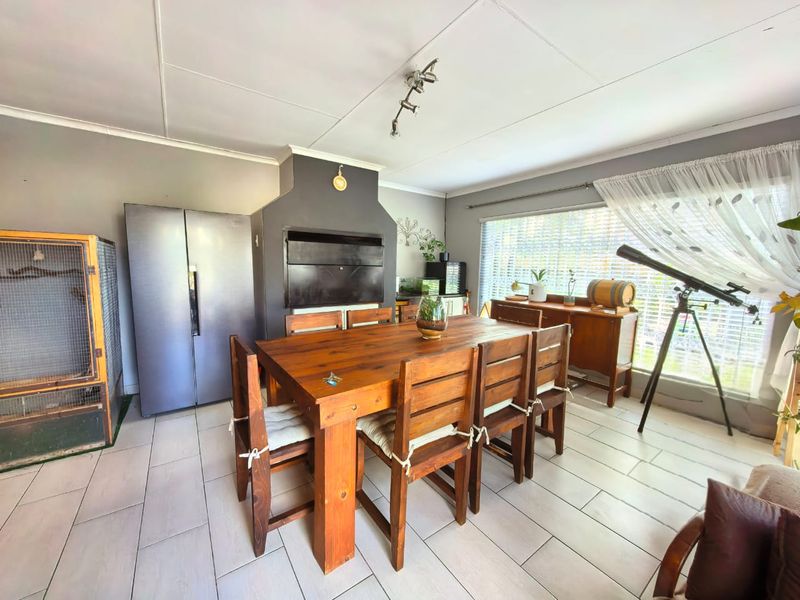 Stunning property for sale in Sasolburg in a prime area - Photo 9
