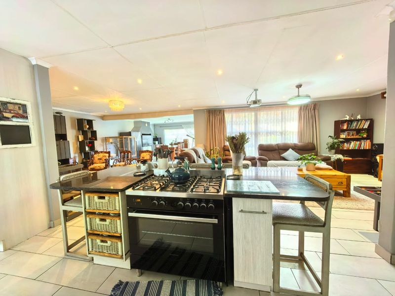 Stunning property for sale in Sasolburg in a prime area - Photo 4