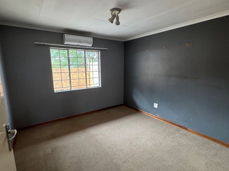 Neat Townhouse with Energy-Saving Features & Great Location - Photo 7