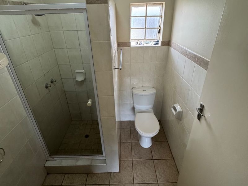 Neat Townhouse with Energy-Saving Features & Great Location - Photo 9