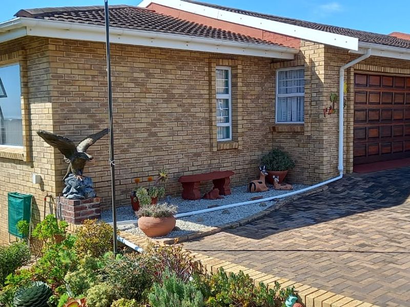 Retirement Unit For Sale In Jeffreys Bay - Photo 3