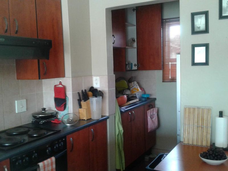 Practical Living with Space, Convenience & Lock-Up-and-Go Appeal - Photo 8